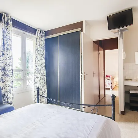 Domaine Le Prieure 3*