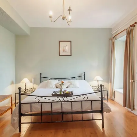 Domaine Le Prieure 3* Chaumont-le-Bourg