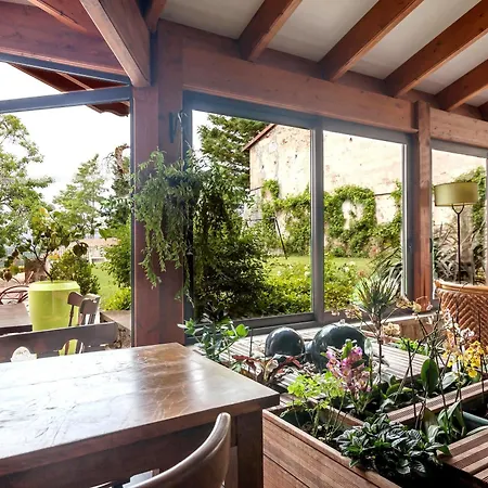 Domaine Le Prieure Hotel 3*