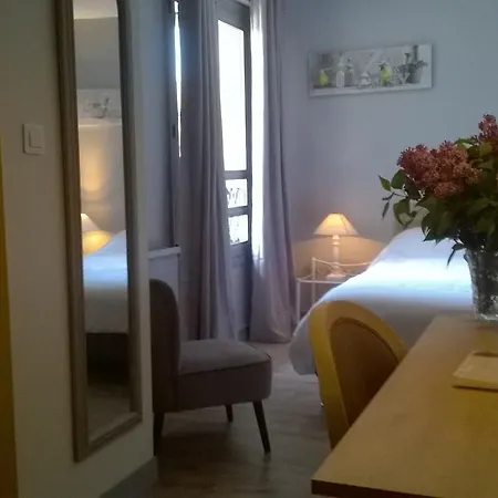 Szálloda Domaine Le Prieure Chaumont-le-Bourg