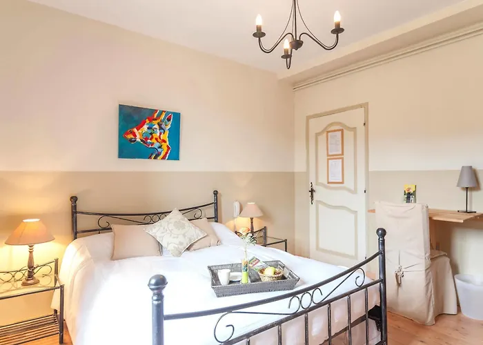 Domaine Le Prieuré Hotel Chaumont-le-Bourg