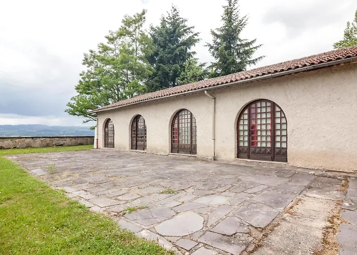 Domaine Le Prieure 3* Chaumont-le-Bourg